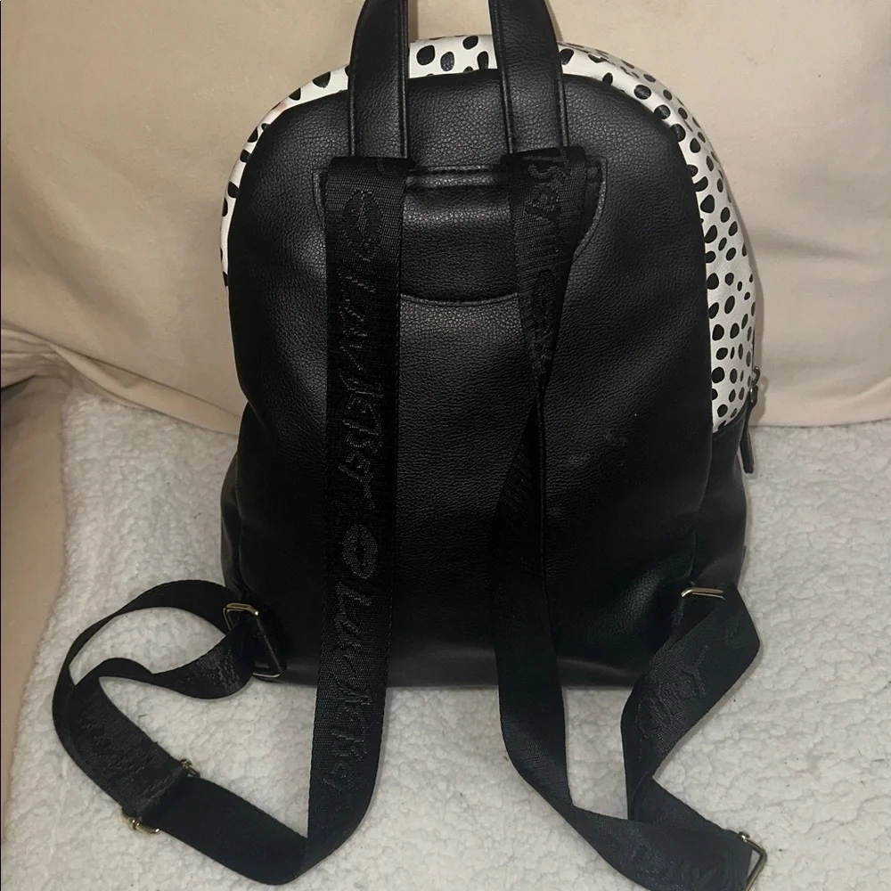 Betsey Johnson adorable quilted
